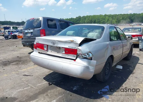 2000 Toyota Camry Le V6 из США, поврежденный, VIN 4T1BF28K0YU096172